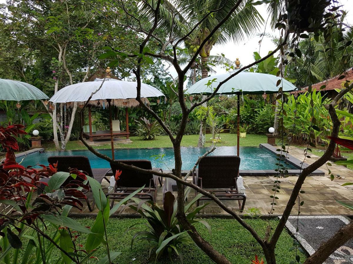 Rumah Sungai Villa ウブド エクステリア 写真